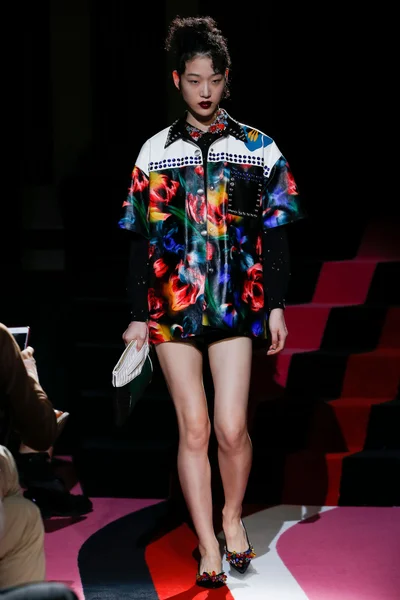 Look 47